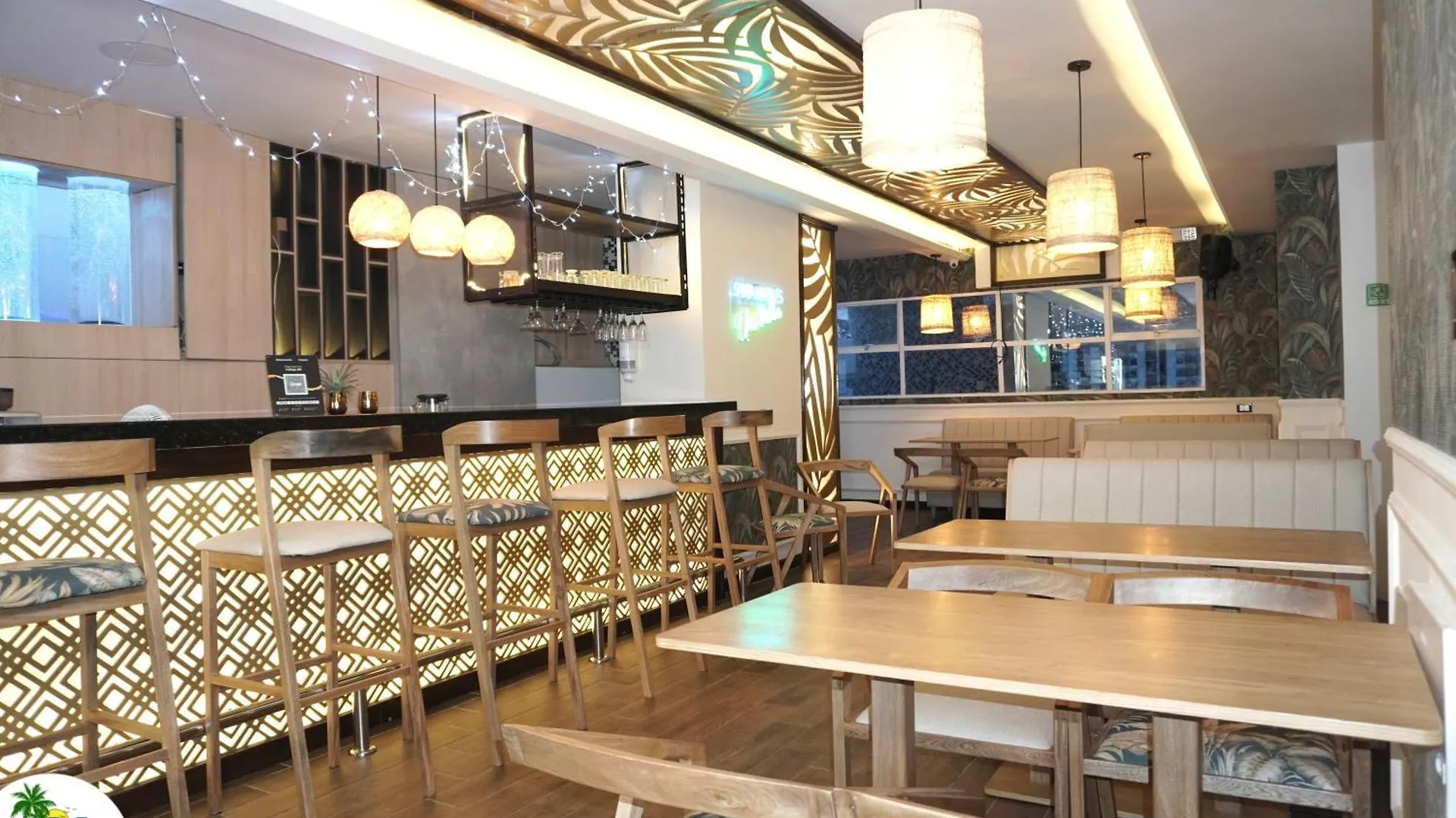 ***  Hotel Medellin Rodadero Gaira 콜롬비아