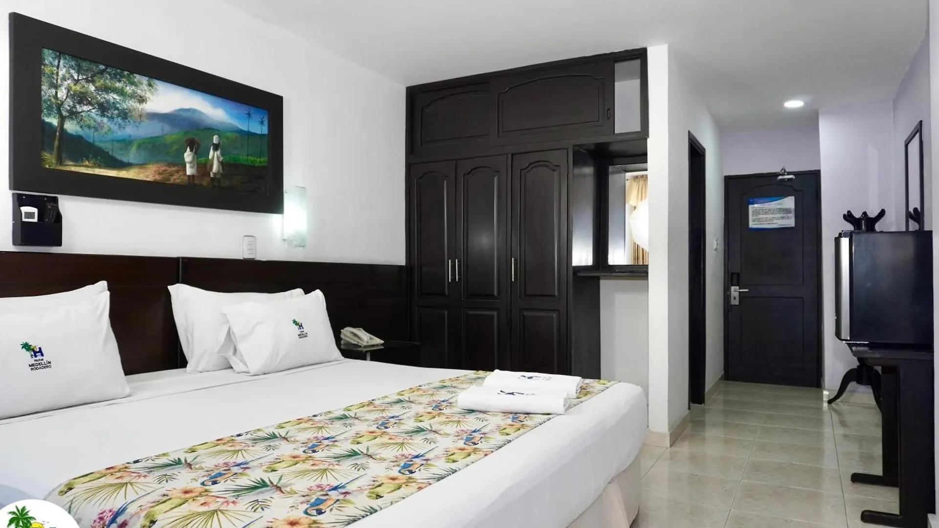 Hotel Medellin Rodadero Gaira 3*,  콜롬비아